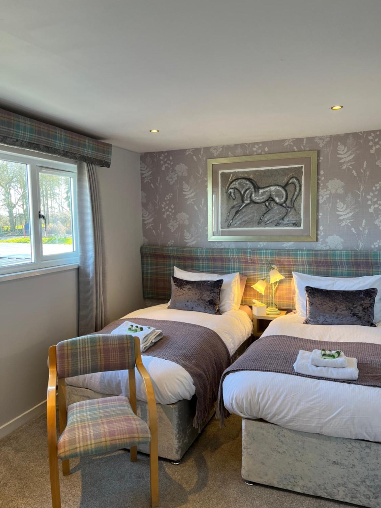 Scottish Equi B&B Ланарк Екстер'єр фото