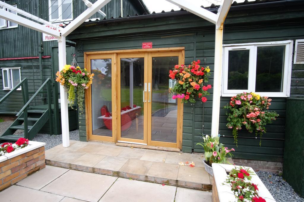 Scottish Equi B&B Ланарк Екстер'єр фото